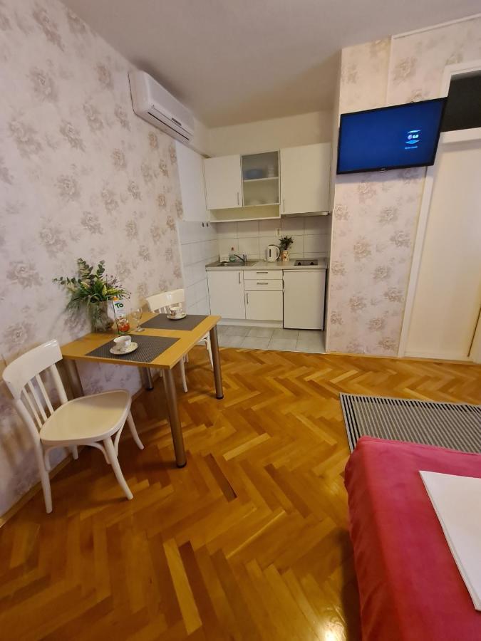 מאקרסקה Apartments Olga 2 מראה חיצוני תמונה